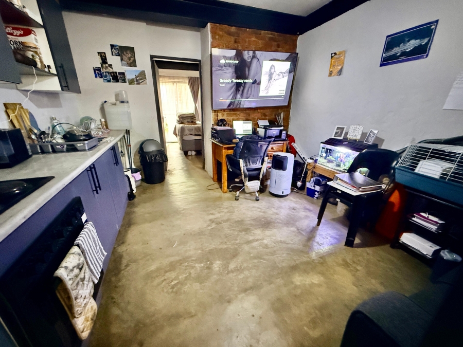 To Let 1 Bedroom Property for Rent in Die Bult North West